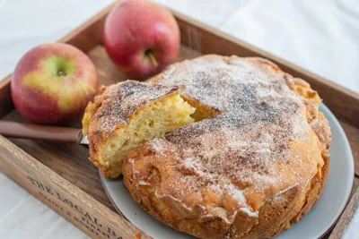 delicioso queque de manzana