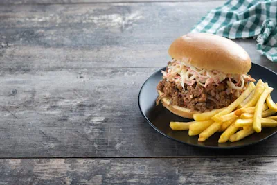 jugosa carne de pulled pork