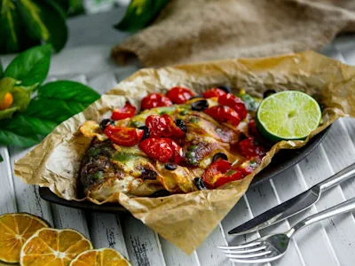 Pescado al Horno en Papillote, jugoso y muy sabroso