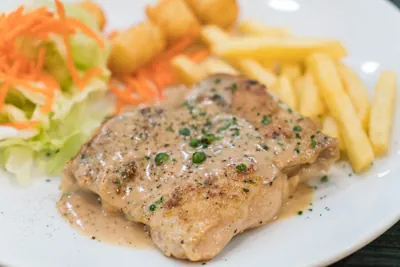 Filetes de Pavo con Estragón y Nata una mezcla que sabe a gloria